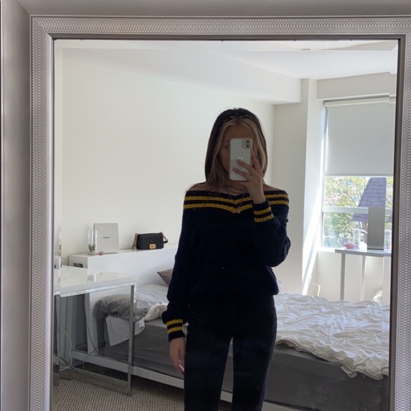 ✨Korean Brand Varsity Style Sweater✨ - Picture 4 of 4